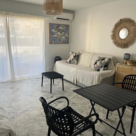 Studio Cosy Avec Terrasse Sur La Plage La Seyne-sur-Mer Exteriér fotografie